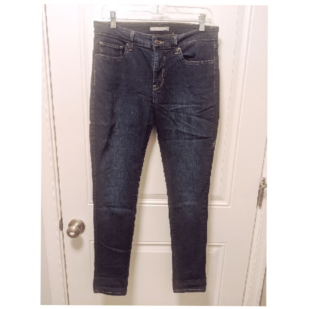 Levi's 711